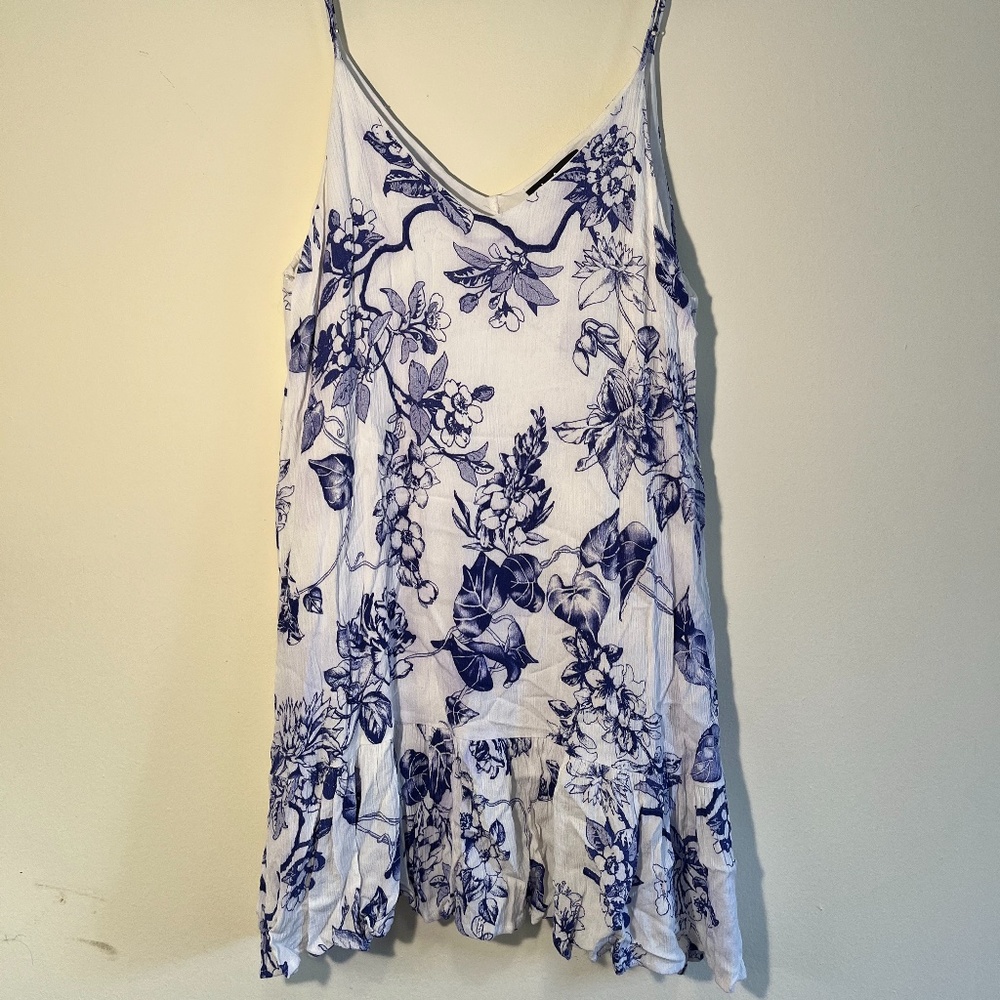 Lulus Floral Dress Shirt Size XL